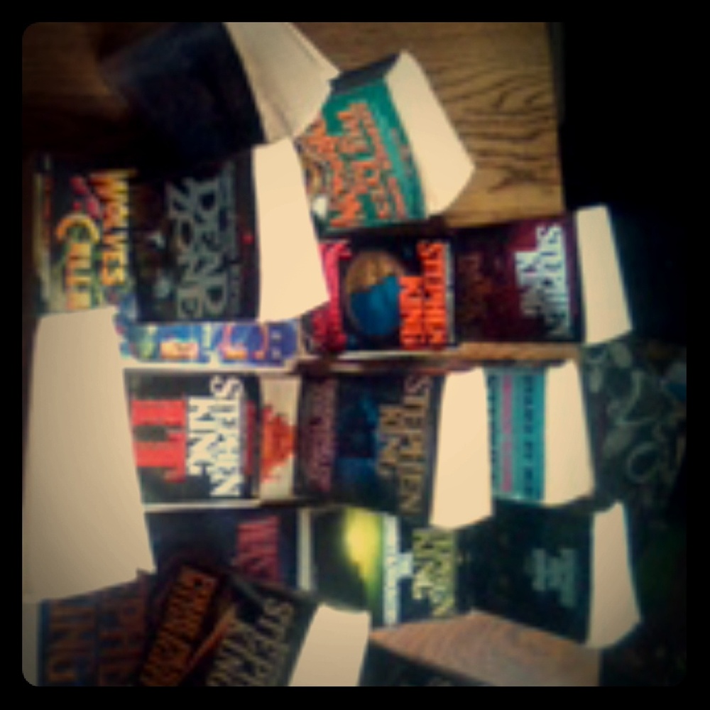 17 Stephen king books